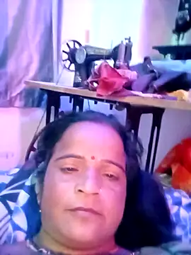 Snapshot of kiiuu_sexe chatting on 3, 4, 2026 kiiuu sexe online show from 3, 4, 2026