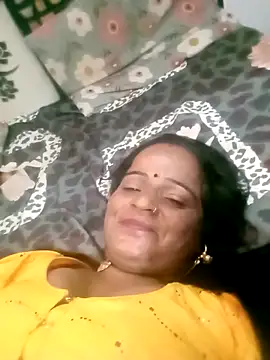 Snapshot of kiiuu_sexe chatting on 20, 4, 2026 kiiuu sexe online show from 20, 4, 2026