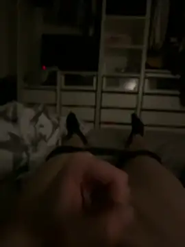 Snapshot of NotatingGrinder chatting on 28, 2, 2026 NotatingGrinder online show from 28, 2, 2026