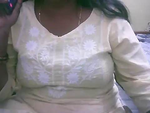 Snapshot of mohini_bhabhi chatting on 13, 4, 2026 mohini bhabhi online show from 13, 4, 2026