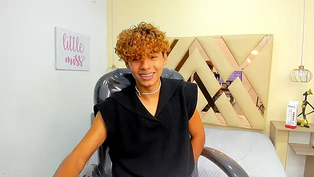 Snapshot of Anyelo_Twink chatting on 31, 1, 2026 Anyelo Twink online show from 31, 1, 2026