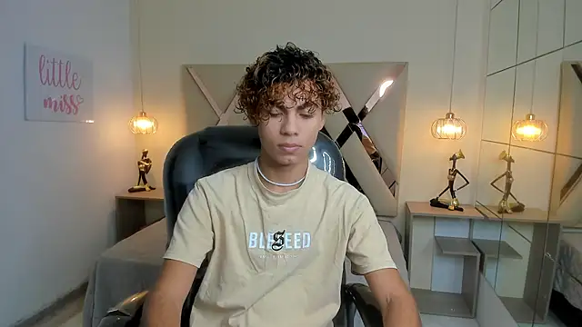 Snapshot of Anyelo_Twink chatting on 9, 3, 2026 Anyelo Twink online show from 9, 3, 2026