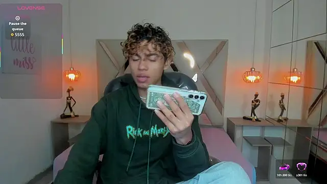 Anyelo Twink online show from 18, 5, 2026