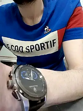 Snapshot of 80julien chatting on 31, 3, 2026 80julien online show from 31, 3, 2026