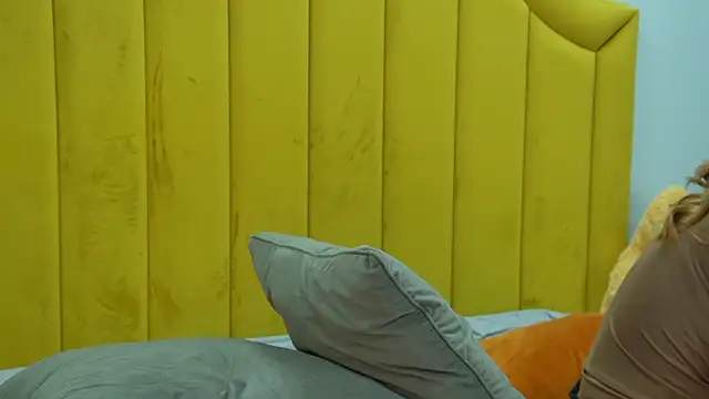 Snapshot of AmyRoy chatting on 7, 3, 2026 AmyRoy online show from 7, 3, 2026