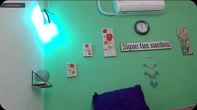 Snapshot of lucerodelamanana343 chatting on 20, 4, 2026 lucerodelamanana343 online show from 20, 4, 2026