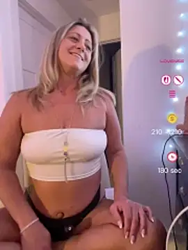 FoxyMillie online show from 31, 5, 2026