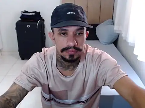 lipegonzalezz online show from 3, 2, 2026