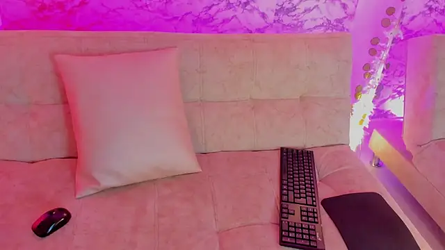 Snapshot of soffi_joness23 chatting on 19, 2, 2026 soffi joness23 online show from 19, 2, 2026