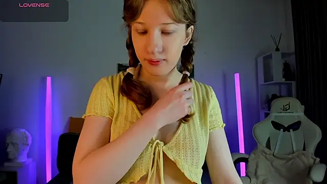 Snapshot of tracy_aw chatting on 30, 3, 2026 tracy aw online show from 30, 3, 2026