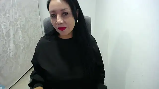 soyElena46 online show from 14, 4, 2026