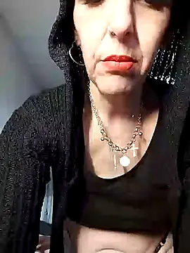 Snapshot of Juguetonafogosa5 chatting on 27, 5, 2026 Juguetonafogosa5 online show from 27, 5, 2026