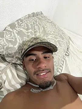 Otavio 01 online show from 12, 1, 2026