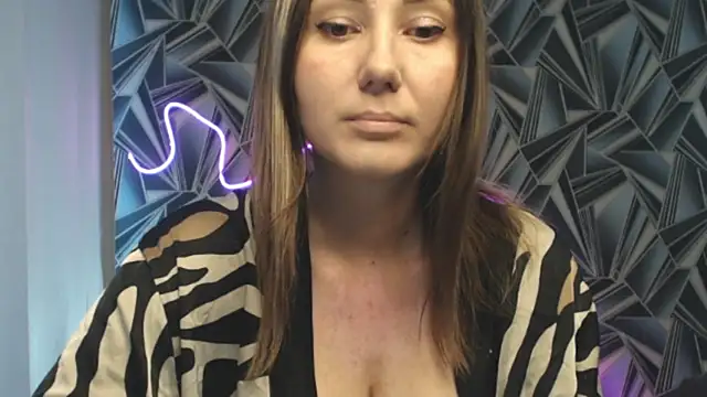 Snapshot of NikkiKiss___ chatting on 15, 5, 2026 NikkiKiss online show from 15, 5, 2026