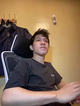 Snapshot of asian_guy67 chatting on 1, 2, 2026 asian guy67 online show from 1, 2, 2026