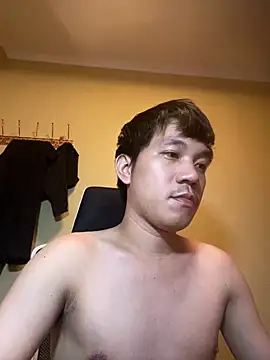 Snapshot of asian_guy67 chatting on 5, 2, 2026 asian guy67 online show from 5, 2, 2026