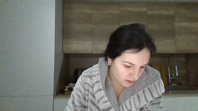 HollySecret77 online show from 15, 2, 2026