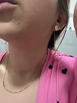 Snapshot of dalia0710 chatting on 7, 2, 2026 dalia0710 online show from 7, 2, 2026