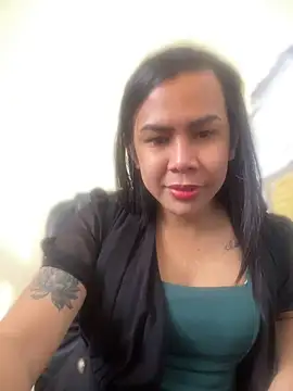 BriannaCruz24 online show from 21, 4, 2026