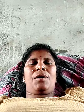 Snapshot of Hot_di97 chatting on 15, 5, 2026 Hot di97 online show from 15, 5, 2026