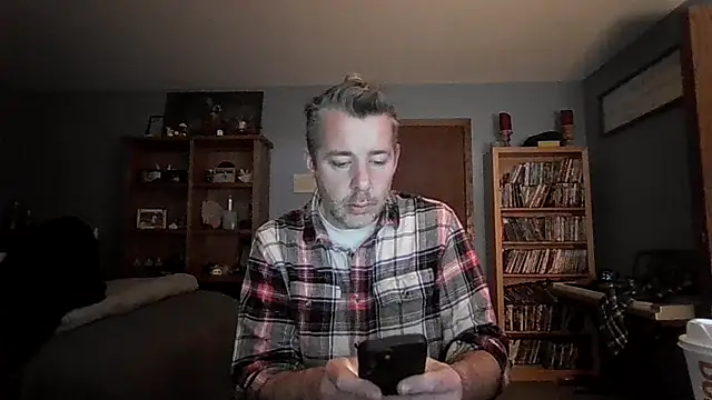 chrisw8140 online show from 28, 2, 2026