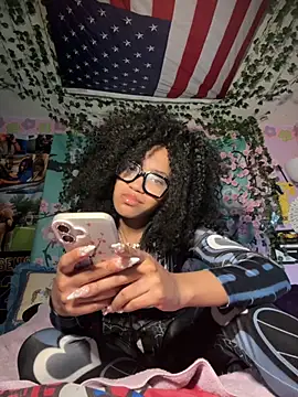 Snapshot of lifeoftt_19xx chatting on 18, 2, 2026 lifeoftt 19xx online show from 18, 2, 2026