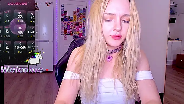 Snapshot of sailormoon666_ chatting on 6, 3, 2026 sailormoon666 online show from 6, 3, 2026