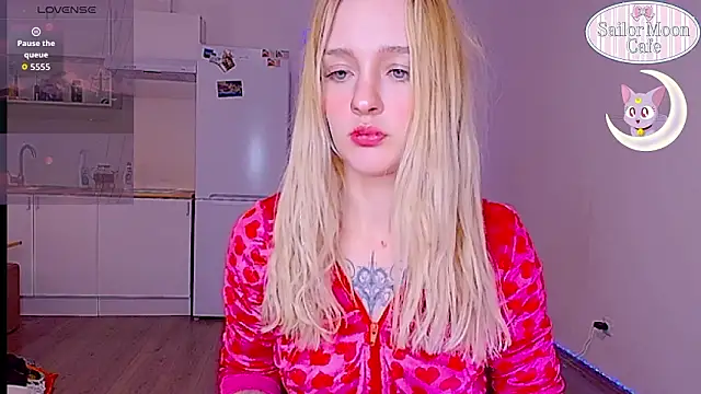 Snapshot of sailormoon666_ chatting on 26, 3, 2026 sailormoon666 online show from 26, 3, 2026