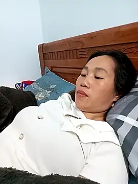 Snapshot of CML93 chatting on 4, 3, 2026 CML93 online show from 4, 3, 2026