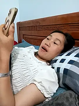 Snapshot of CML93 chatting on 8, 3, 2026 CML93 online show from 8, 3, 2026