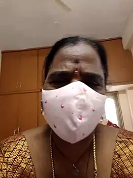 Snapshot of rupahoney chatting on 18, 1, 2026 rupahoney online show from 18, 1, 2026