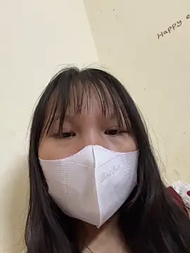 Snapshot of Charlotte-ee chatting on 1, 2, 2026 Charlotte-ee online show from 1, 2, 2026