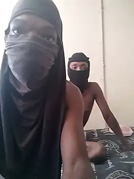 Snapshot of FINEBABYWOLF chatting on 9, 4, 2026 FINEBABYWOLF online show from 9, 4, 2026