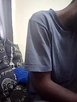 Snapshot of FINEBABYWOLF chatting on 19, 4, 2026 FINEBABYWOLF online show from 19, 4, 2026