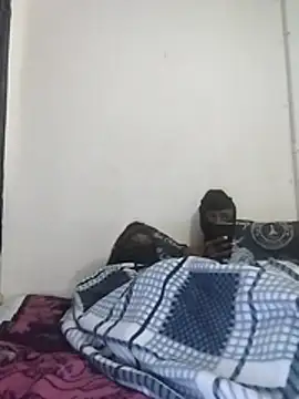 Snapshot of FINEBABYWOLF chatting on 24, 4, 2026 FINEBABYWOLF online show from 24, 4, 2026