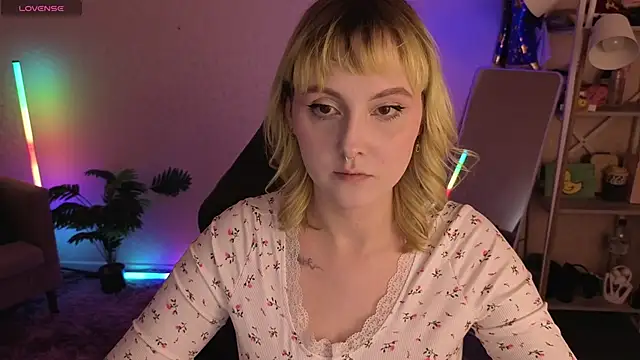 Roziett Belle online show from 16, 4, 2026