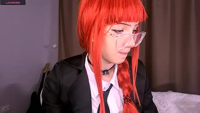 Snapshot of silverflower__ chatting on 17, 4, 2026 silverflower online show from 17, 4, 2026