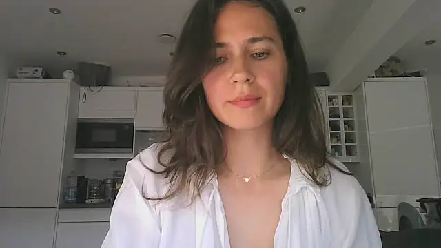 Snapshot of Luxyssa chatting on 23, 6, 2026 Luxyssa online show from 23, 6, 2026