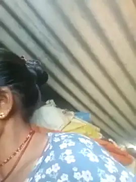 Snapshot of Madhubala_Love chatting on 16, 2, 2026 Madhubala Love online show from 16, 2, 2026