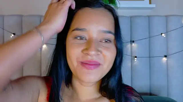 Snapshot of ChloeeMiller__ chatting on 2, 3, 2026 ChloeeMiller online show from 2, 3, 2026