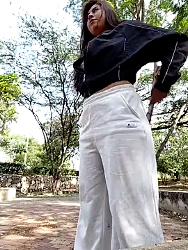 ThamaraGen  online show from 26, 2, 2026