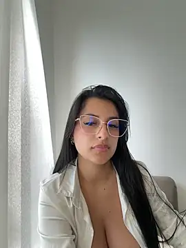 Snapshot of Mia_arabs chatting on 10, 3, 2026 Mia arabs online show from 10, 3, 2026