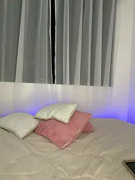 Snapshot of Mia_arabs chatting on 27, 3, 2026 Mia arabs online show from 27, 3, 2026