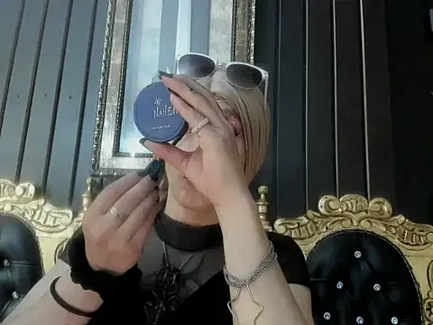 Snapshot of Gomory_Niix chatting on 9, 4, 2026 Gomory Niix online show from 9, 4, 2026