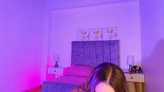 Lucy Carson  online show from 20, 4, 2026