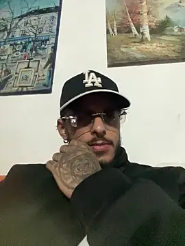 Snapshot of liyamjunior chatting on 7, 2, 2026 liyamjunior online show from 7, 2, 2026