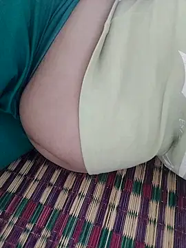 TamilDreamgirl08 online show from 1, 4, 2026