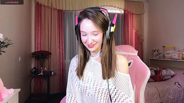 Snapshot of MarcelaBlas chatting on 8, 6, 2026 MarcelaBlas online show from 8, 6, 2026