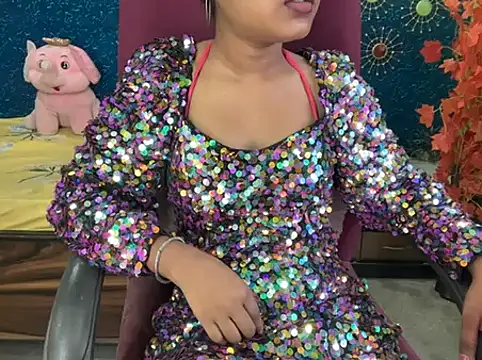 Snapshot of Brown-beauty chatting on 5, 7, 2026 Brown-beauty online show from 5, 7, 2026
