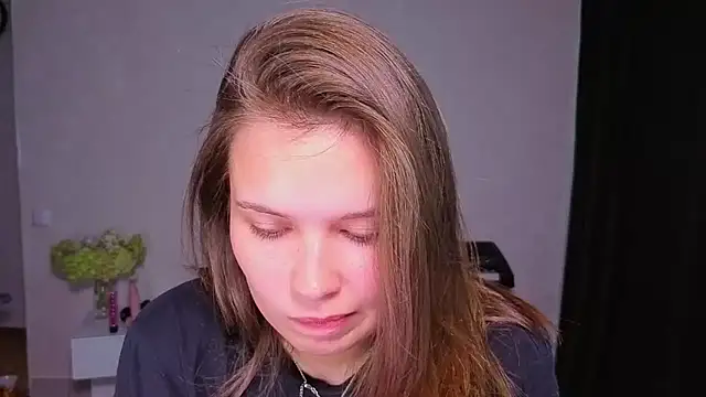 Catherine Karis online show from 8, 7, 2026